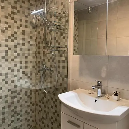 Guesthouse Duce Διαμέρισμα
