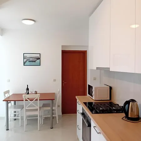 Guesthouse Duce *