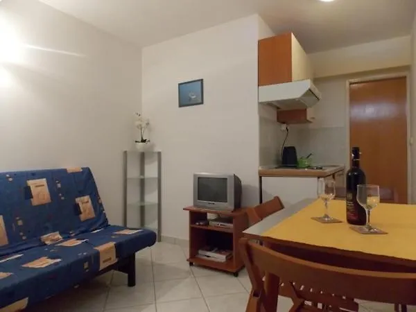 Guesthouse Duce * Duće