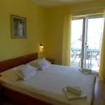 Guesthouse Duce アパート *