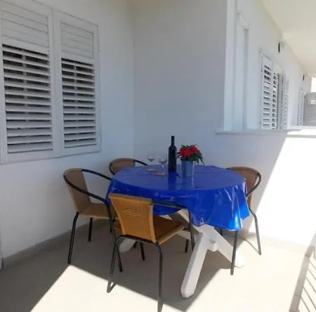 Guesthouse Duce *