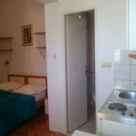 Guesthouse Duce Apartment