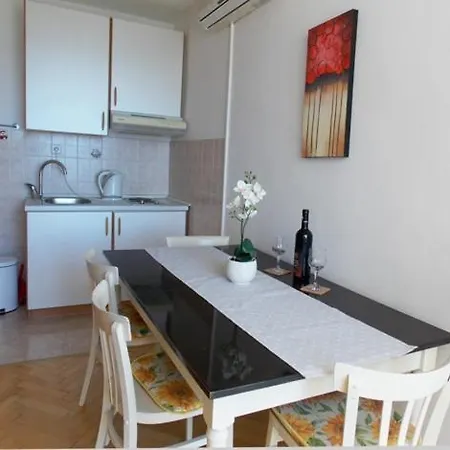 Guesthouse Duce Apartment